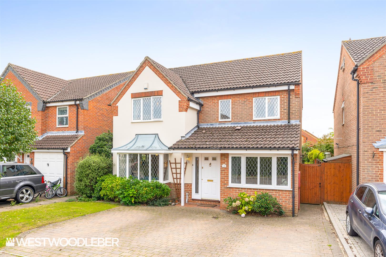 Gold Close, Broxbourne